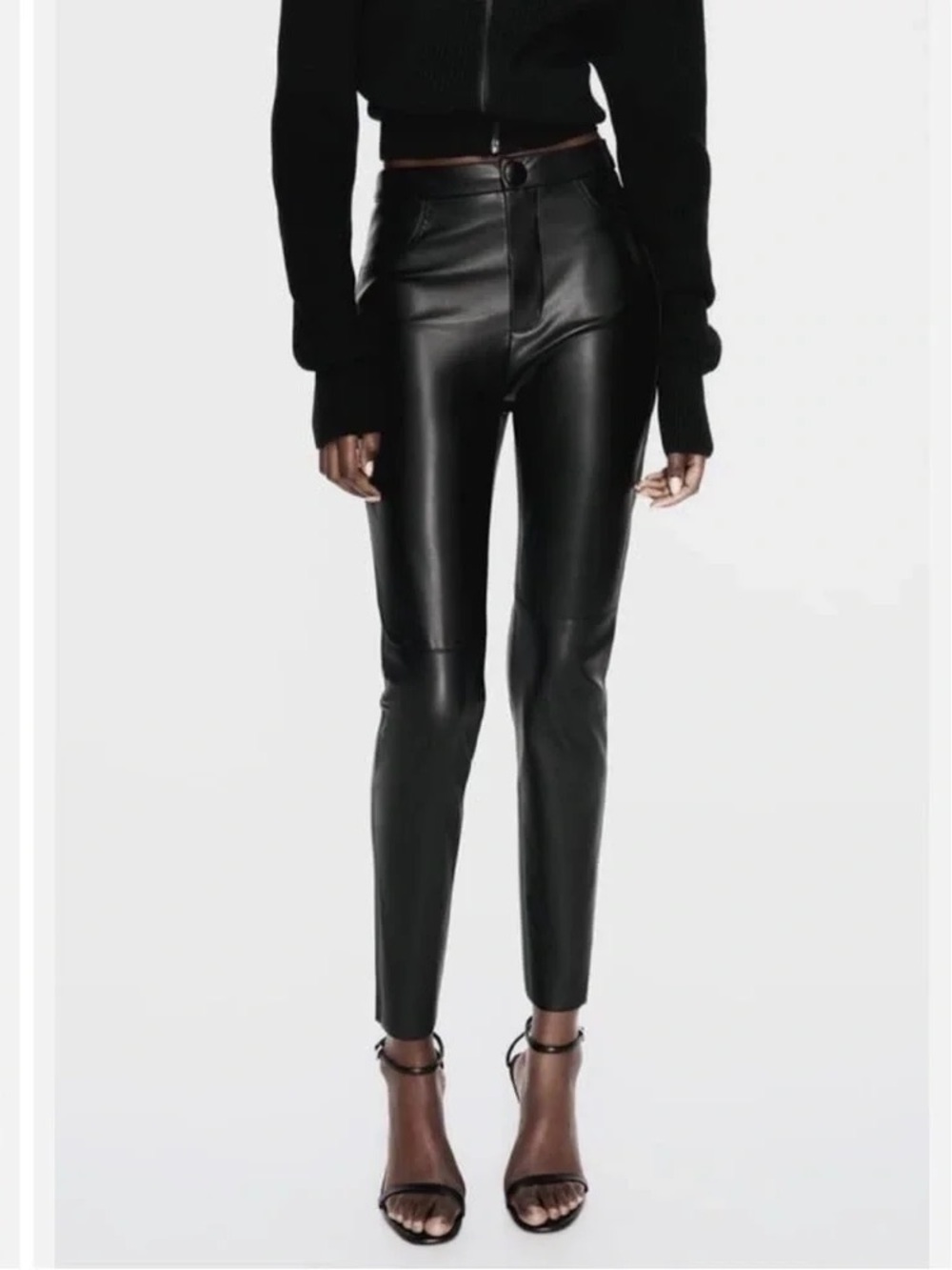 ZARA | XS | Black Faux Leather Skinny Pants